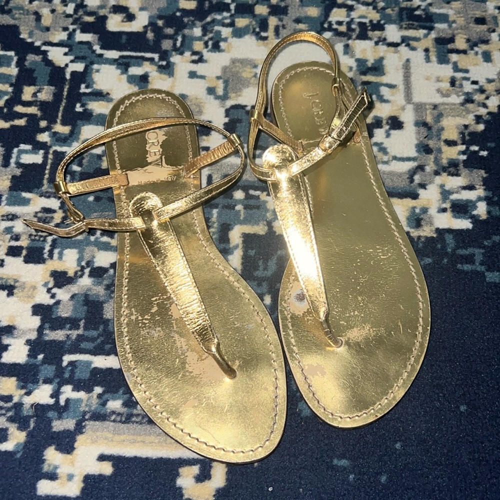 ⚡️JCrew⚡️ GUC Gold S10 Flat Grecian Style T Strap Sandals. Worn but loved!